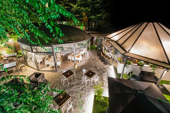 Spoon Restaurant & Lounge